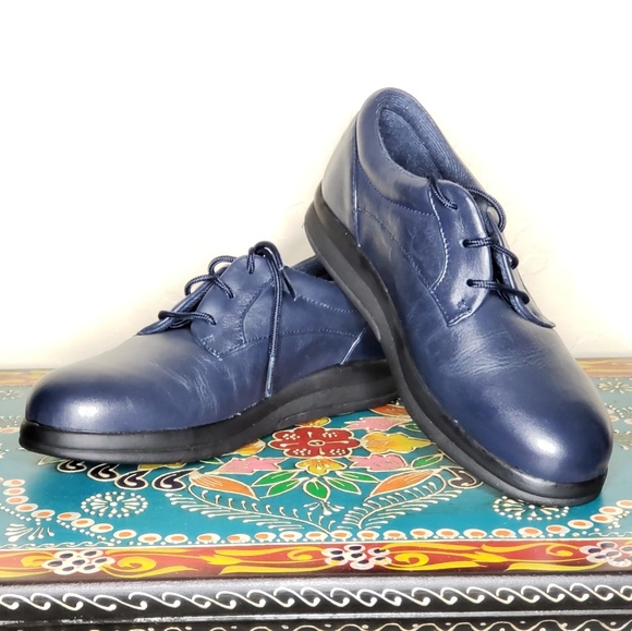 Harmony Extra Depth Comfort Navy Leather Shoes - Picture 1 of 6